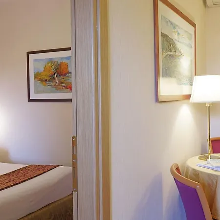 Du Et Bellevue Otel 4*